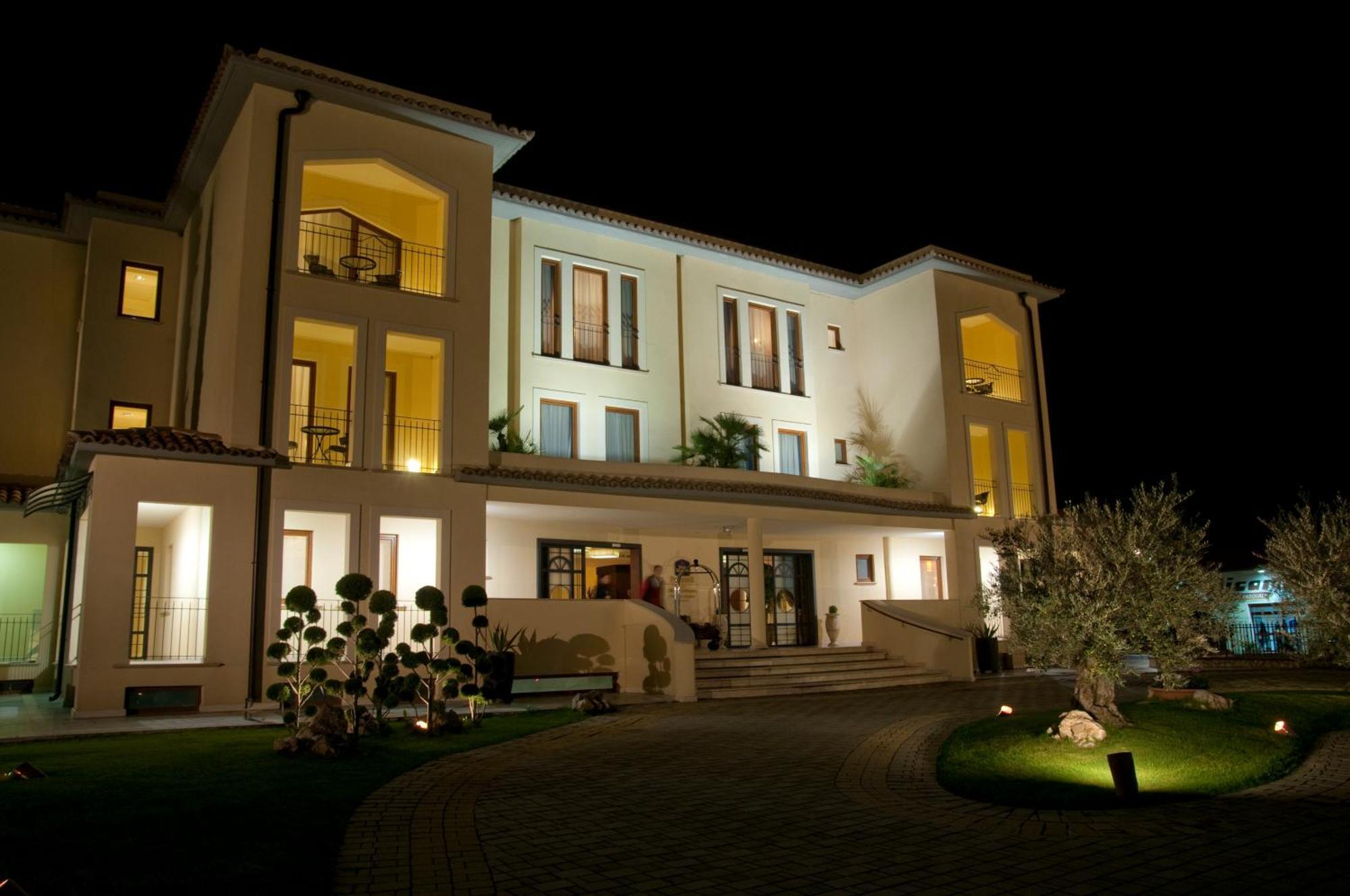 Best Western Premier Villa Fabiano Palace Hotel Ренде Экстерьер фото