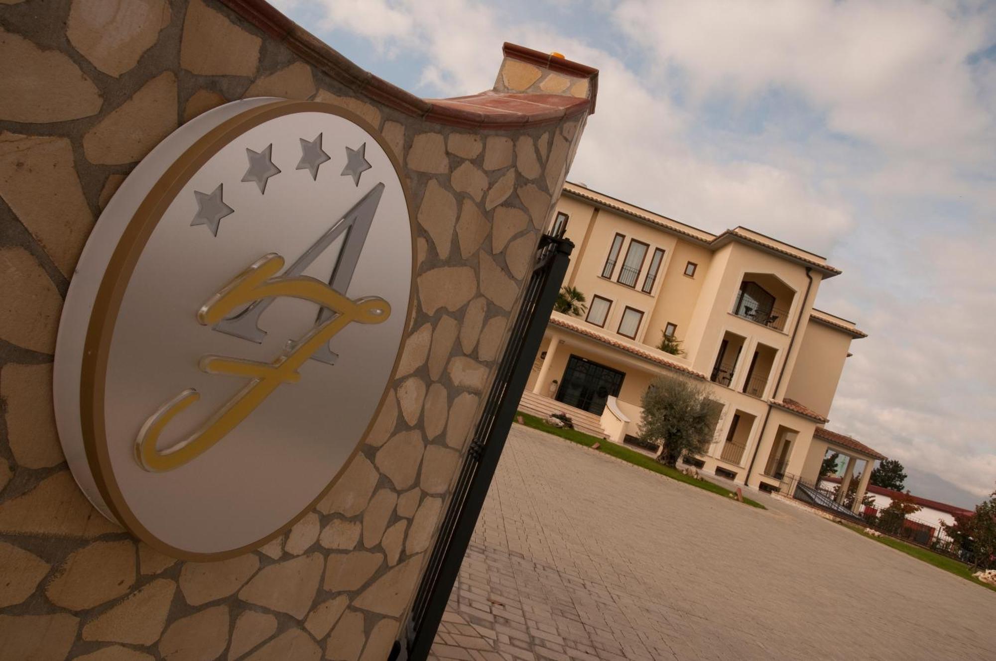 Best Western Premier Villa Fabiano Palace Hotel Ренде Экстерьер фото